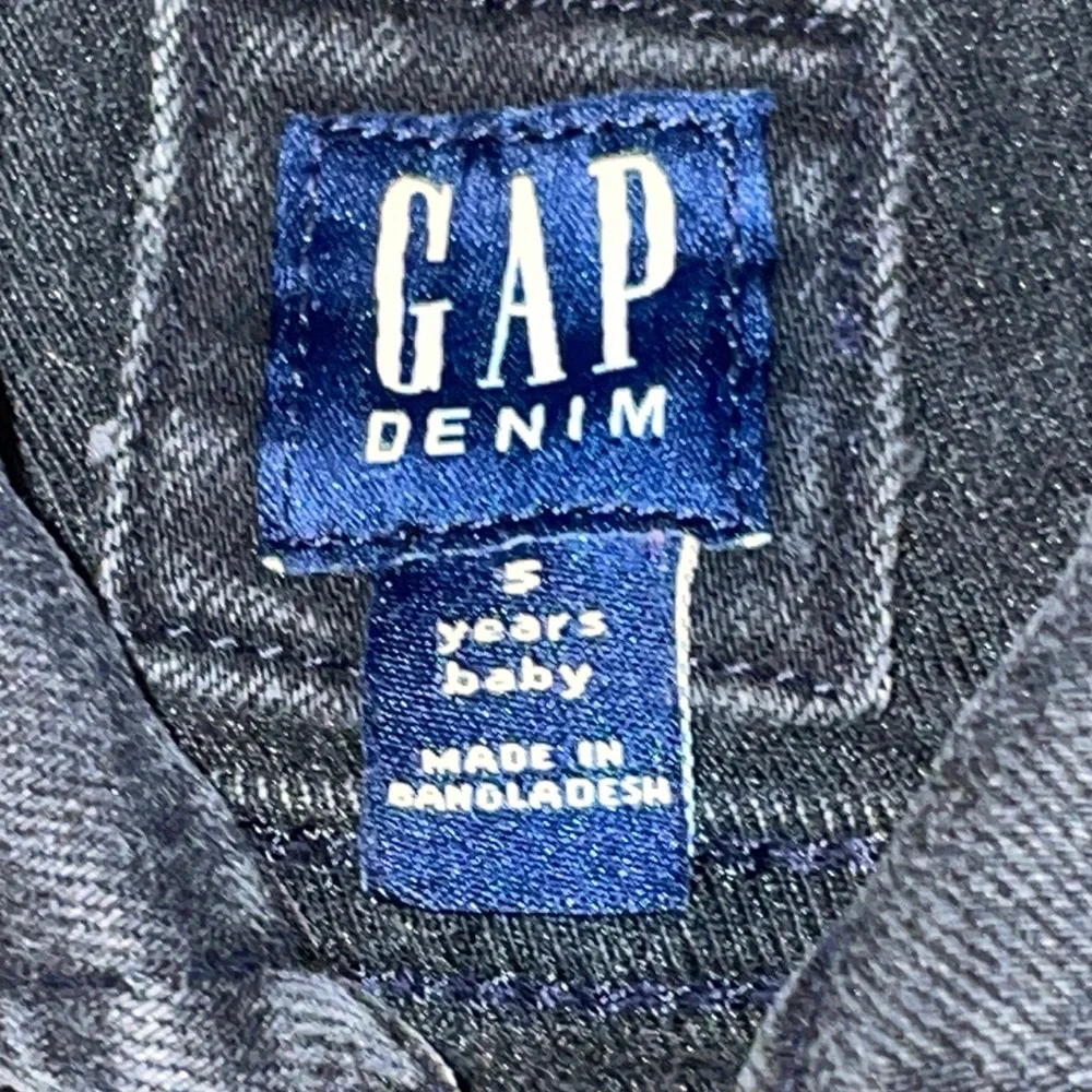 GAP never worn